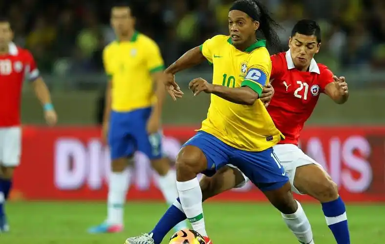 中国足球少 中国足球少